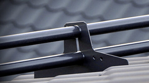 Lumiesteet peltikatolle